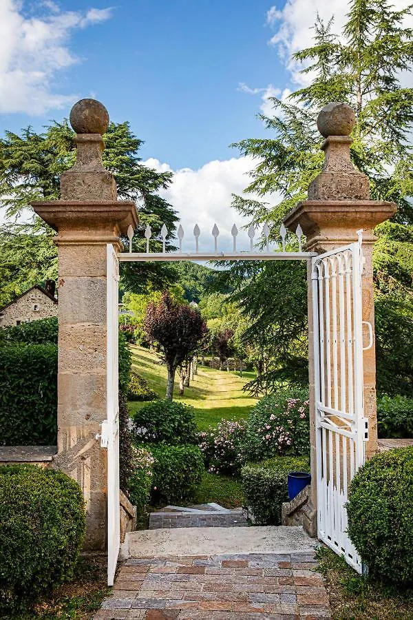 فندق Chateau De La Falque, The Originals Relais Saint-Geniez-dʼOlt
