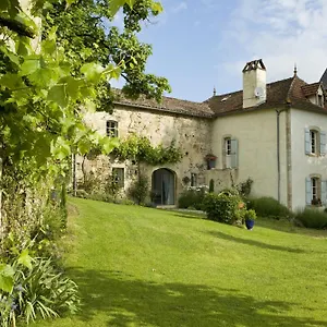 Domaine De La Piale Bed & Breakfast